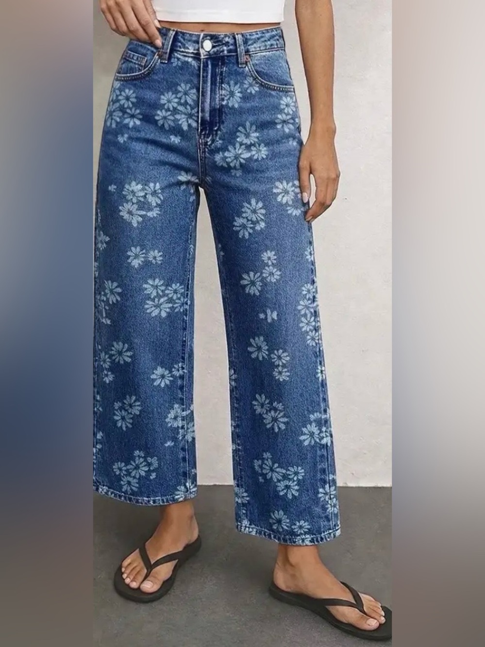 Flamingals All Over Floral Pattern Straight Leg High Rise Crop Jeans